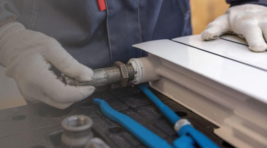Expert burst pipe repair services in Stephenson, WV